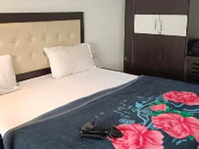 Deluxe double room with wardrobe at Shri Shiv Krishna Dham, Vrindavan